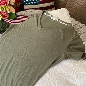 PINK cotton v-neck tee